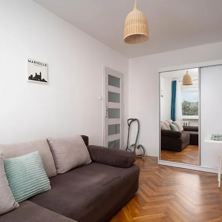Comfort Przymorze Apartment *